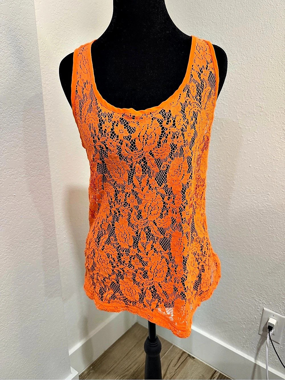 Floral Lace Tank Top in Orange & Black Like New